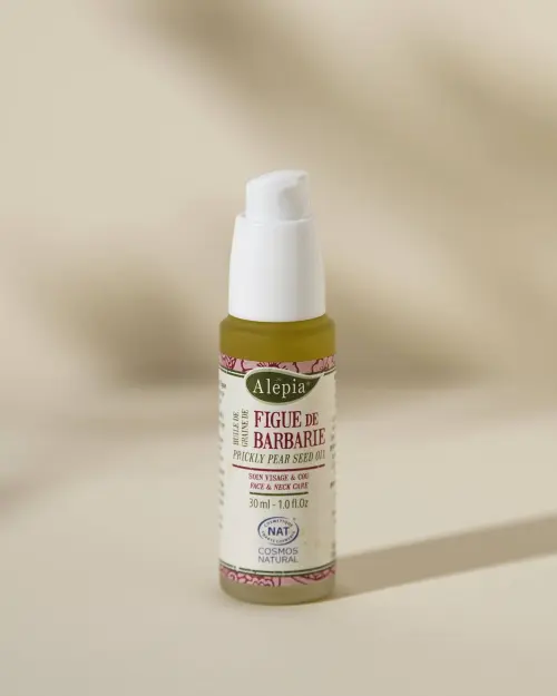 Aceite de semilla de chumbera Alepia en frasco con dosificador de 30 ml sobre fondo beige